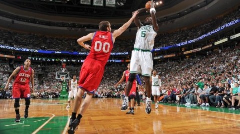 北岸花园的惨胜：当绿军伤了探花，大帝的泪谁人懂？