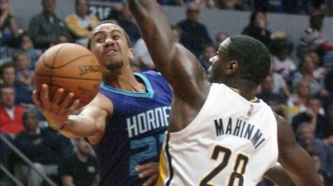 季前赛烽烟起，大苹果城上演青春风暴——这场球看得我直拍大腿！