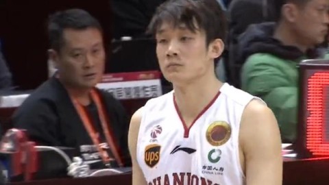 加时苦战一分险胜，上海玄鸟这球赢得太刺激！阿泽35分12板完爆杭州经纬