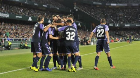 巴列卡诺主场逼平皇马！11月10日西甲第12轮巴列卡诺vs皇家马德里，银河战舰为何21脚狂轰难破门？