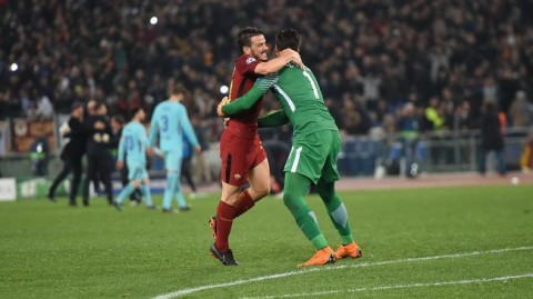 第81分钟，奥格斯堡流畅配合，马森戈完成最后一击，奥格斯堡2-1拜仁