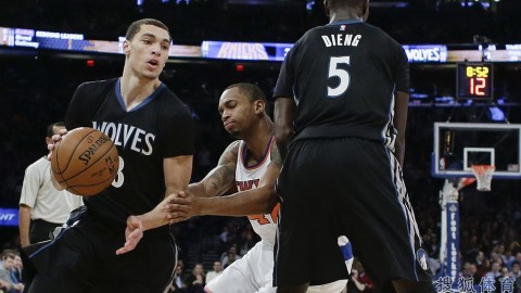 兰德尔57分沦为“空砍群群主”？这场森林狼与尼克斯的对攻大战比看武侠片还过瘾！