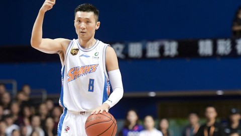 临沂告别战变成狂欢夜！山东高速男篮碾碎宁波黑马，这波八连胜藏着多少爷们儿骨气？