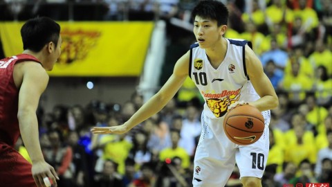 CBA常规赛第35轮：广东客场94-88力克山东，卡位战华南虎巩固前三