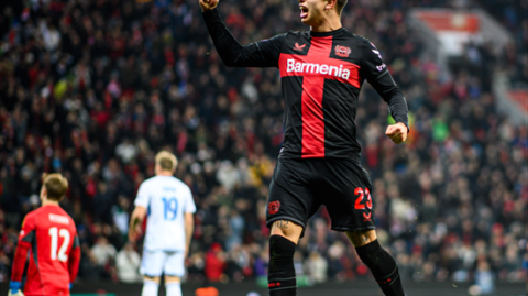 4-1，德甲第6横扫德甲第3，连续5场不败，24岁德国猛将无敌双响炮