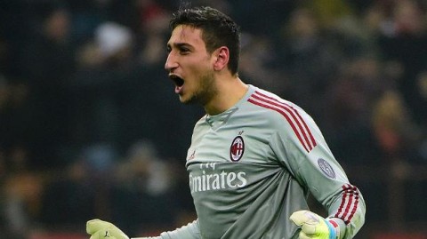 拜仁门将危机大爆发！哈曼：乌尔比希打不了首发，拜仁需要多纳鲁马这样的顶级门将