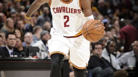 大帝四十加三双硬砸翻骑士！这剧本你敢信？加兰最后那眼神看得我心头一紧